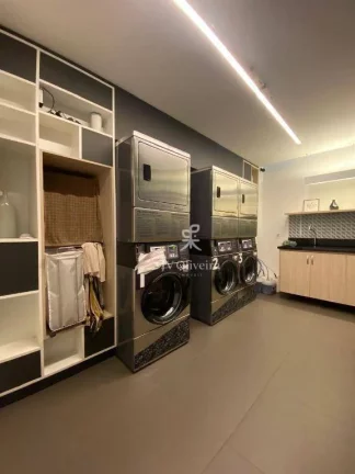 Imagem Apartamento com 1 dormitório à venda, 70 m²- Panamby - São Paulo/SP