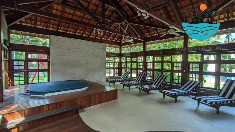 Imagem Casas a venda em Juquehy com. 4 suítes, 3 vagas, serviço de praia, piscina coletiva, sauna, jogos - 240m² de área construída | Juquehy Imobiliária.