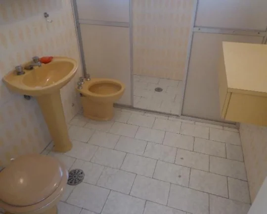 Imagem Apartamento à venda no Guarujá na Praia das Pitangueiras.
