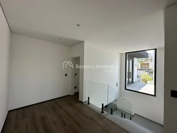 Imagem Linda e espaçosa casa com 413 m² de área construída. Imóvel recém construído, pronto para mor...