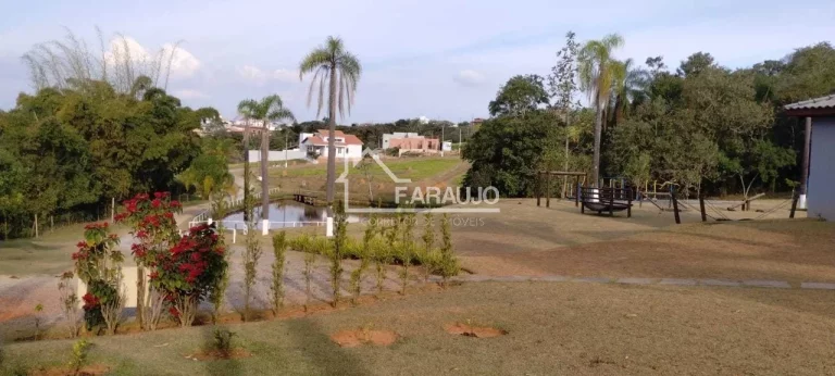 Imagem TERRENO À VENDA NO CONDOMÍNIO EM CONDOMINIO FECHADO EM ARAÇOIABA DE SERRA-SP.
