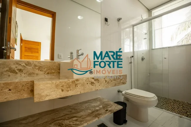 Imagem Maravilhosa casa em condomínio pé na areia em Ubatuba SP