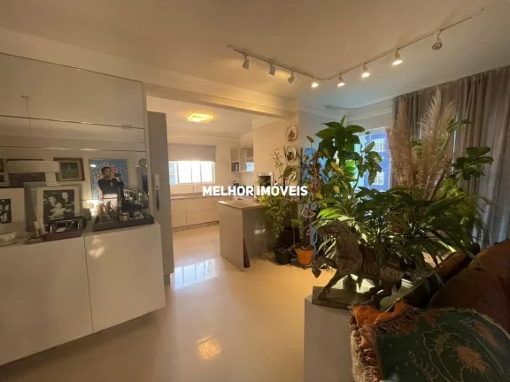 Imagem Apartamento á venda com 3 dormitórios no Centro de Balneário Camboriú