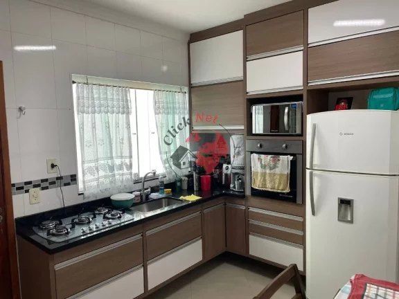 Imagem Casa Assobradada estudo permuta ,3 dormitórios c suíte, quintal com churrasq, 2 vagas ,São Bernardo do Campo