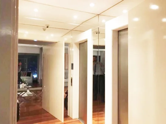 Imagem Apartamento 276M², 4Q, 3 Suítes, 6 Banheiros, 4 Vagas, 1 Lavabo, 1 por Andar, Academia, Brinquedoteca, Piscina, Piscina Coberta, Salão de Festas.