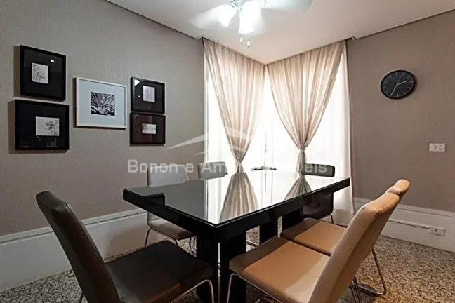 Imagem ""Seja bem-vindo ao seu novo lar, um apartamento simplesmente espetacular, onde o luxo e o conforto ...