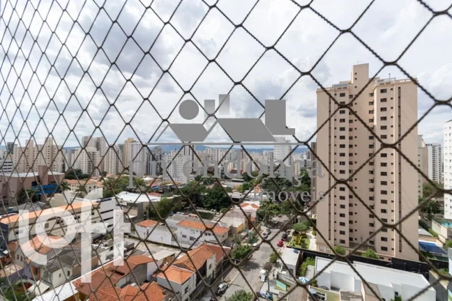 Imagem Apartamento em Perdizes andar alto com 4 quartos ( 3 sui­tes ) e 3 vagas, 158m²