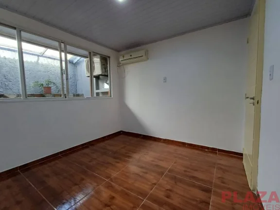 Imagem Casa com Churrasqueira – 1 Quarto | 1 Vaga | Bairro Tabuleiro – Camboriú