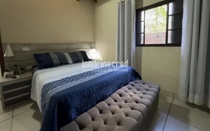 Imagem Chácara em Alvorada do Sul – 5 Suítes, Piscina, Churrasqueira e Área Verde | 450m² Construídos em Terreno de 1.200m² | Venda com Porteira Fechada!