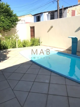 Imagem Imperdível casa à venda em Florianópolis-SC, bairro Ingleses: 5 quartos, 1 suíte, 3 salas, 4 banheiros, 3 vagas, 225m².