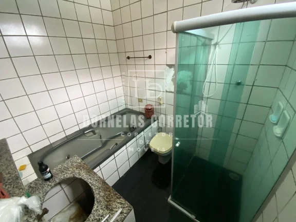 Imagem Casa Exclusiva no Espinheiro com 4 Quartos e 2 Suítes