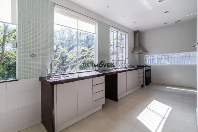 Imagem Casa a Venda no bairro Vila Progresso - Niterói, RJ