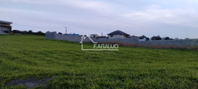 Imagem TERRENO À VENDA NO CONDOMÍNIO EM CONDOMINIO FECHADO EM ARAÇOIABA DE SERRA-SP.