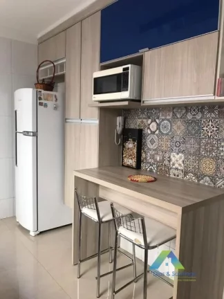 Imagem Sobrado em condomínio com 124m² - 2 dormitórios sendo 1 suíte com varanda, 2 banheiros e um lavabo,