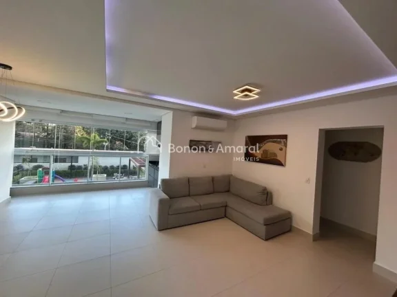 Imagem Apartamento de 115 m², totalmente reformado, com sol da manhã.
Conta com:

03 suítes

Lavabo

Arm...