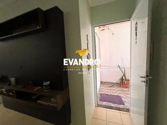 Imagem Casa em Condomínio para Venda no bairro Jardim Imperial