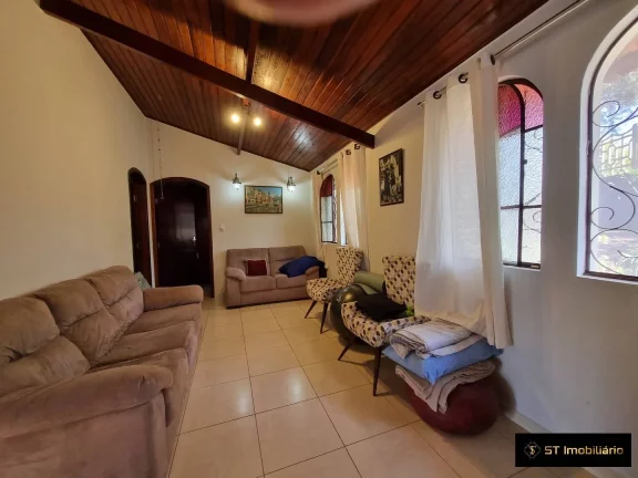 Imagem Chácara à venda com ótima localização em Atibaia - R$800.000!