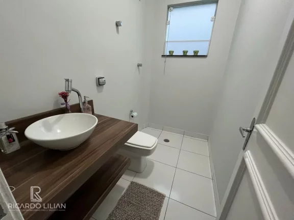 Imagem Sobrado com 3 dorms sendo uma suite, duas vagas e edicula no Jardim Textil - Proximo ao Analia Franco