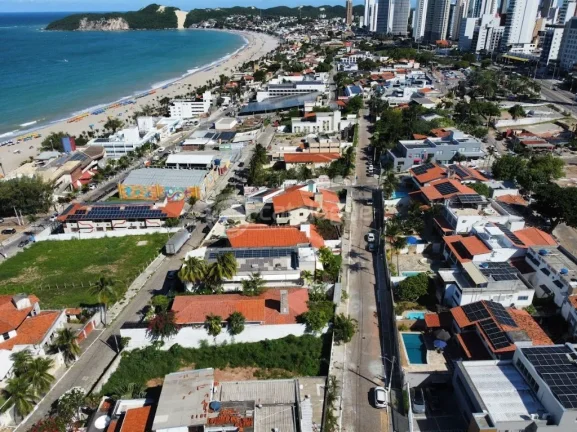 Imagem Casa Padrão à Venda em Ponta Negra, Natal - 5 Dormitórios