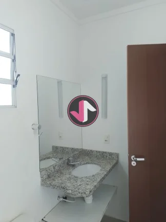 Imagem Casa dos Sonhos à Venda em Cuiabá  Condomínio Malibu Residence Encante-se com esta casa moderna...