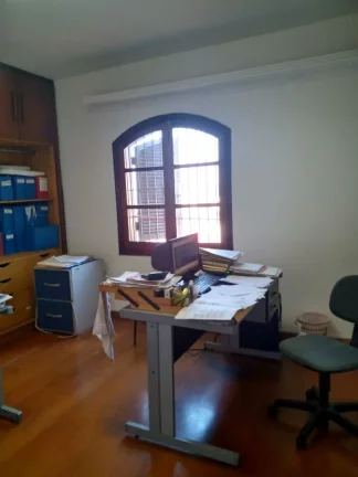 Imagem Sobrado com 2 dormitórios à venda, 356 m² por R$ 1.000.000,00 - Centro - Poá/SP