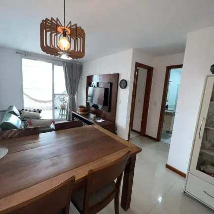 Imagem Excelente apartamento de 2 quartos com lazer completo - Sol da manhã e andar alto na praia de Itaparica.