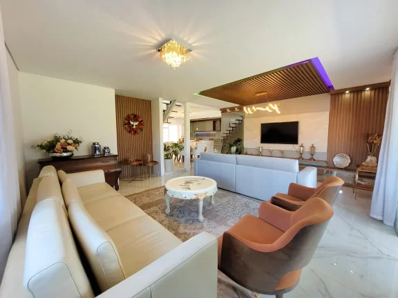 Casa de Alto Alto padrão fora de condomínio