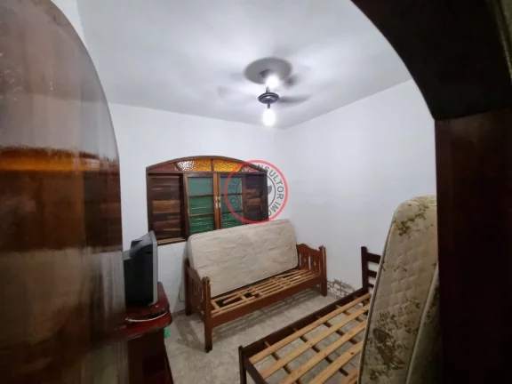 Imagem CASA GRANDE COM 3 DORMÍTÓRIOS , 2 BANHEIROS ,TODA AVARANDADA EM TERRENO DE 800 METROS