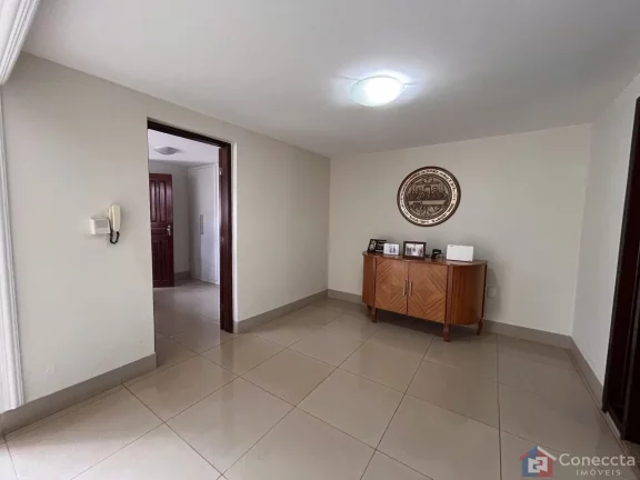 Imagem Casa à Venda no Jardim Centro em Patos de Minas – 5 Quartos, Suíte e Área Gourmet