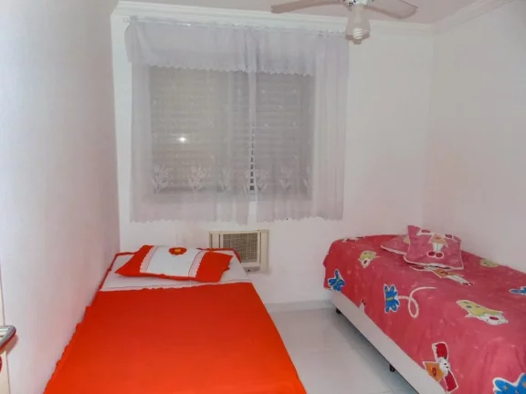 Imagem PRAIA DE PITANGUEIRAS, 100 M² DE ÁREA ÚTIL, VARANDA COM VISTA PARA O MAR, LINDO, TODO REFORMADO, 1 QUADRA DA PRAIA, GARAGEM.