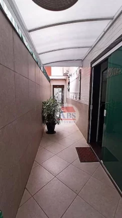 Imagem Lindo Sobrado Geminado com 3 dormitórios à venda, 204 m² por R$ 800.000 - Vila Ponte Nova - Cubatão/SP