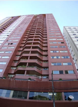 Imagem Oportunidade Apartamento 3 quartos 180m² próximo ao Shopping Curitiba