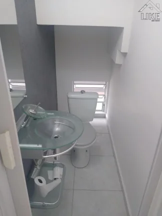 Imagem Vendo uma Linda Casa sobrado 3 quartos sendo 1 suíte no Jardim Satélite