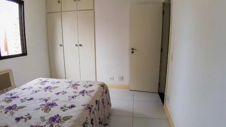 Imagem Pitangueiras - Alto padrão - Reformado - 200 m² úteis - Lazer.