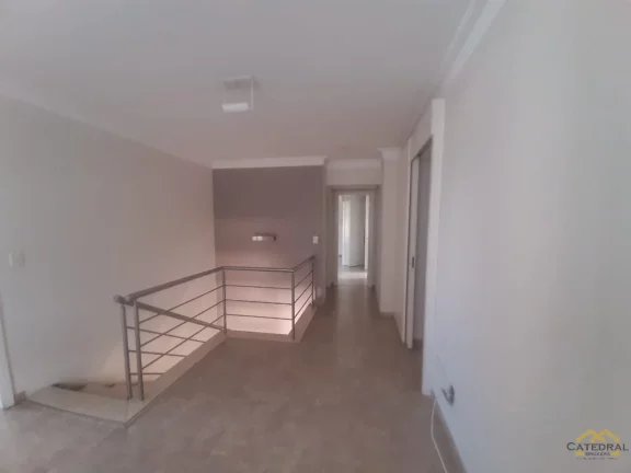 Imagem Cobertura para Venda com 04 quartos/suíte - Condomínio Maison Classic - Centro