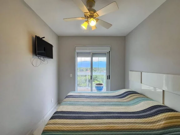 Imagem Deslumbrante Cobertura de 5 Quartos com Vista para Serra no Módulo 7.