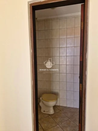 Imagem Sobrado com 3 Dormitórios e Área Gourmet no Jardim Paulista Atibaia