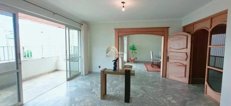 Foto do imóvel: Apartamento exclusivo 1 por andar, 370 m², 4 quartos (2 suítes), varanda com jardim de inverno, vis