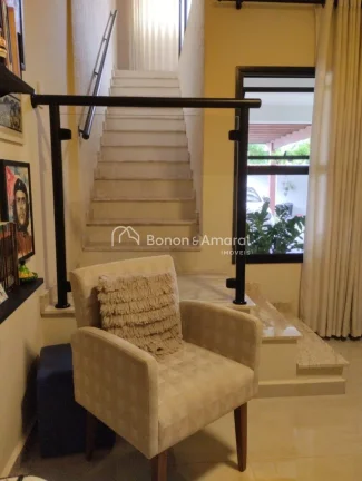 Imagem Lindo sobrado com 2 dormitórios, ambos suítes, ideal para quem busca conforto e praticidade em um ...