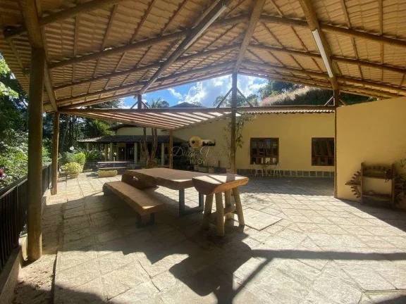 Imagem Casa em Condomínio para Venda em Teresópolis / RJ no bairro Albuquerque