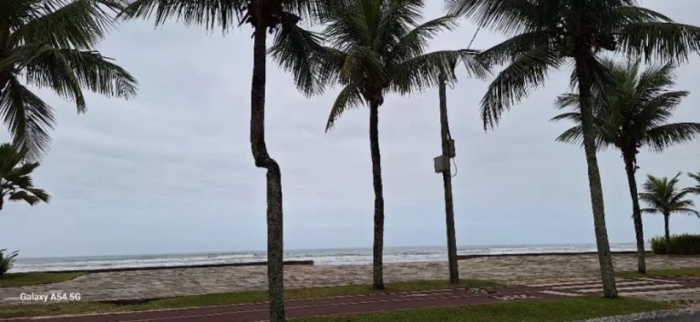Imagem Casa à Venda em Solemar, Praia Grande - SP