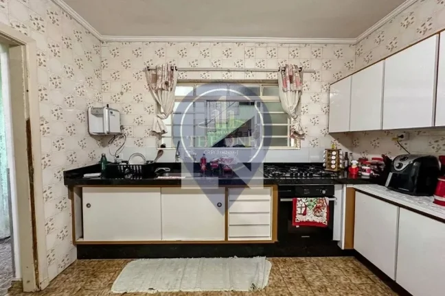 Imagem Casa de 3 quartos com suíte e 3 vagas na Vila Dom Pedro II, São Paulo-SP: confira essa oportunidade!