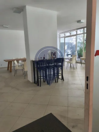 Imagem Apartamento à venda em Higienópolis, Piracicaba-SP: 3 quartos, 2 salas, 2 banheiros e 83m² de área!