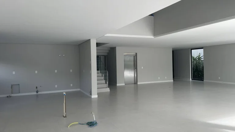 Imagem Casa com 6 dormitórios à venda, 1000 m² - Jurerê Internacional - Florianópolis/SC
