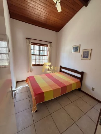 Imagem OPORTUNIDADE DE CASA DUPLEX EM CONDOMÍNIO FECHADO.