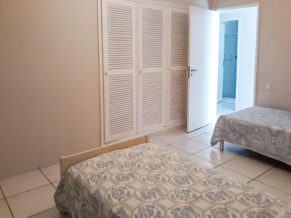 Imagem Apartamento com 4 dormitórios, 220 m² - venda ou alugueL - Pitangueiras - Guarujá/SP
