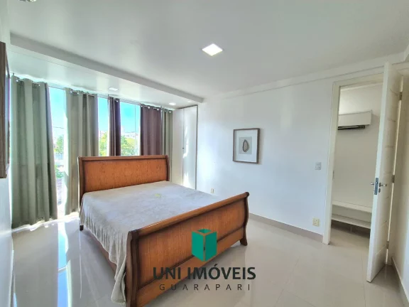 Imagem Casa à venda na Praia do Morro - Guarapari com 3 suítes, piscina e ótima localização.