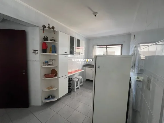 Imagem Oportunidade: Apartamento a venda com 3 dormitórios no Centro de Ubatuba