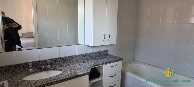 Imagem Casa em Condomínio charmoso, privativo, seguro com localização privilegiada