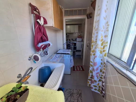 Imagem Apartamento na avenida da praia, seu refúgio perfeito no coração de Caraguatatuba/SP